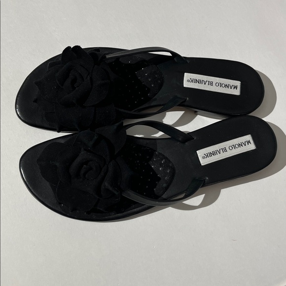 Manolo Blahnik Black Leather Suede Flower Slides Sandals sz 38.5 Made in Italy - Picture 2 of 11